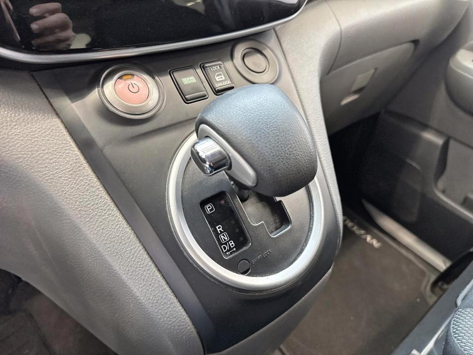 Nissan NV200 e-NV200 EV Bus Business 7 posti