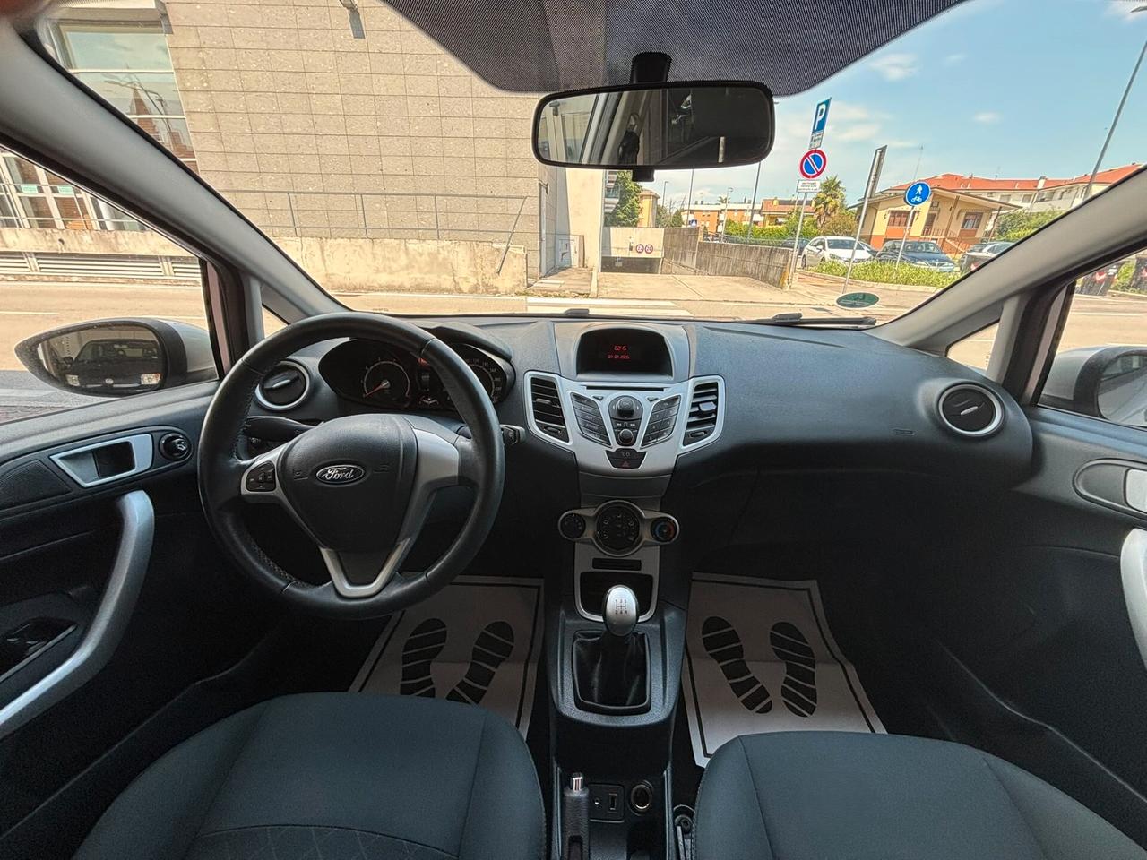 Ford Fiesta 1.2 82 CV 5 porte