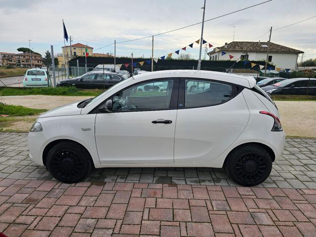 LANCIA Ypsilon 1.2 69 CV 5 porte S&S Elefantino Blu