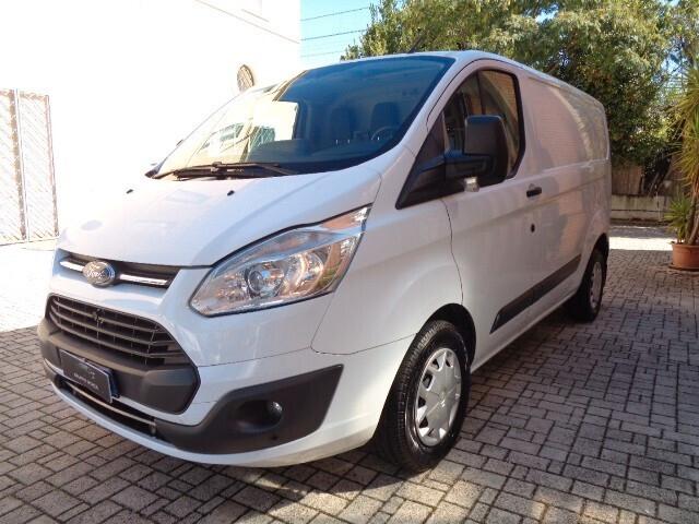 Ford Transit Custom 270 2.0 TDCi 130 PC Furgone Entry