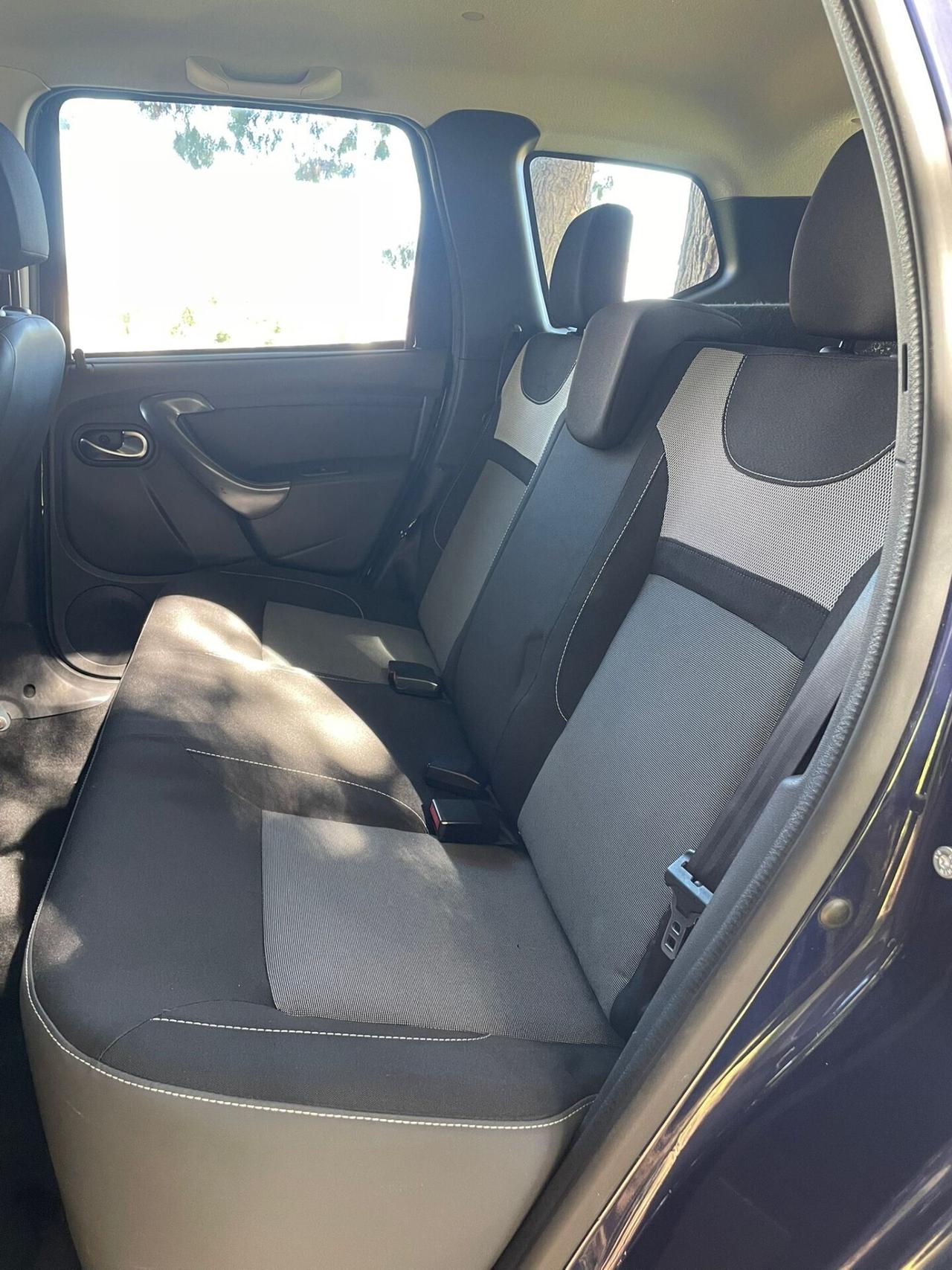 Dacia Duster 1.6 115CV Start&Stop 4x2 GPL Laur&eac