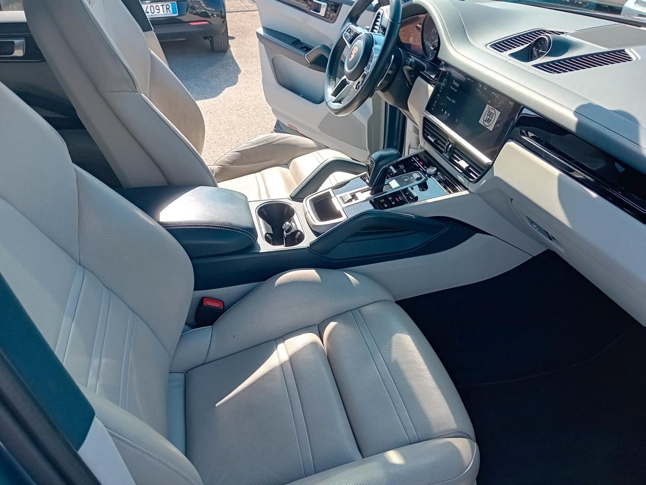 Porsche Cayenne 3.0 e-hybrid tiptronic Plug-in Service Porsche