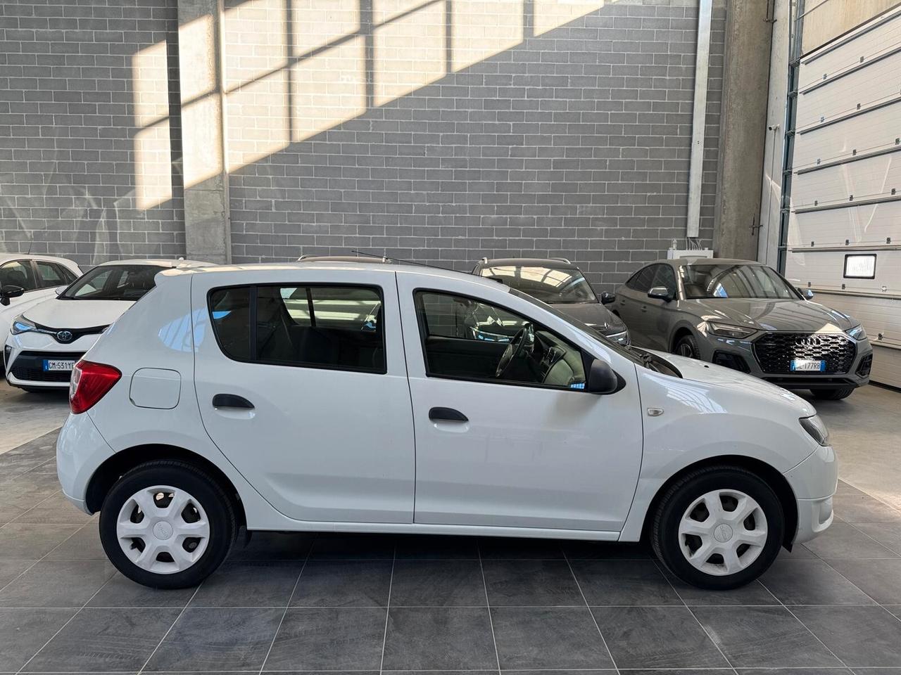 Dacia Sandero 1.2 75CV Lauréate