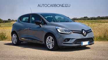 RENAULT CLIO MOSCHINO 1.5dCI 75cv Neopatentati