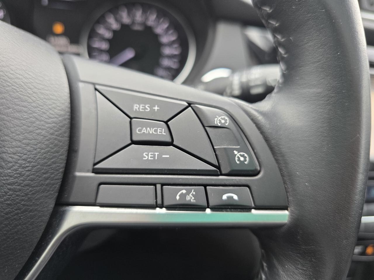 Nissan Qashqai 1.5 dCi N-Connecta|TETTO PANO