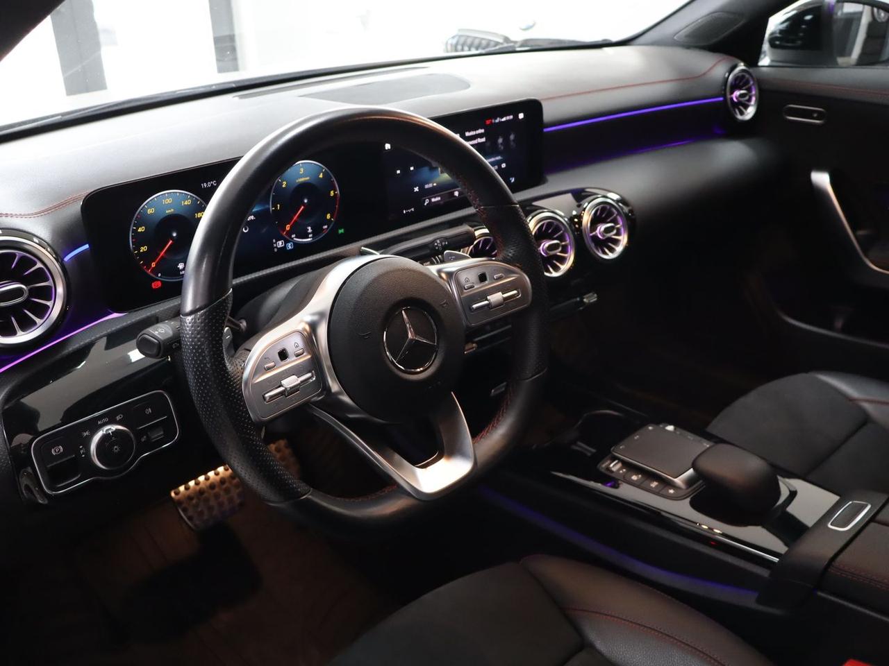 Mercedes-Benz CLA 200 AMG Line Premium Plus #9448
