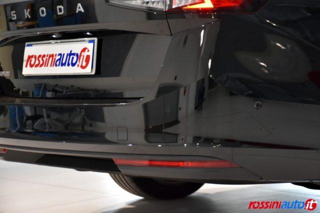 SKODA Superb 2.0 TDI 150 CV DSG STYLE + R18 + ALCANTARA LOUNGE