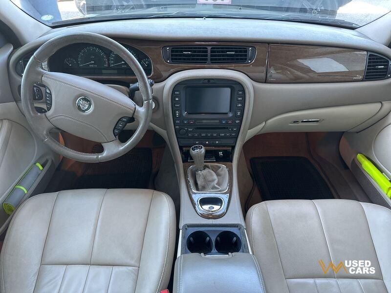 Jaguar S-Type S-Type 2.5 V6 cat Classic