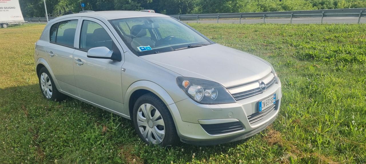 Opel Astra 1.6 Benz.
