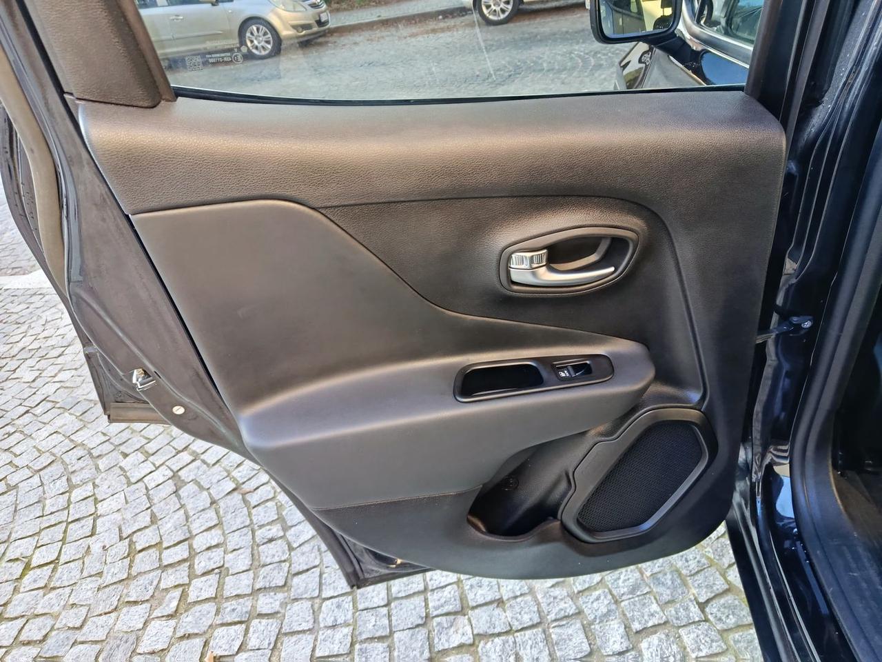 Jeep Renegade Limited 1.3 T4 190cv 4xe AT6 P #8523