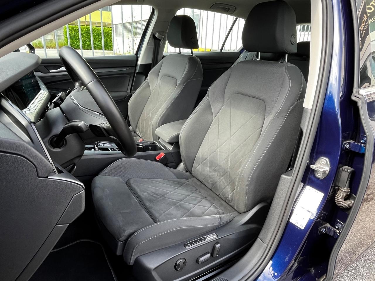 Volkswagen Golf 1.5 eTSI 150 CV EVO DSG 1st Edition Style