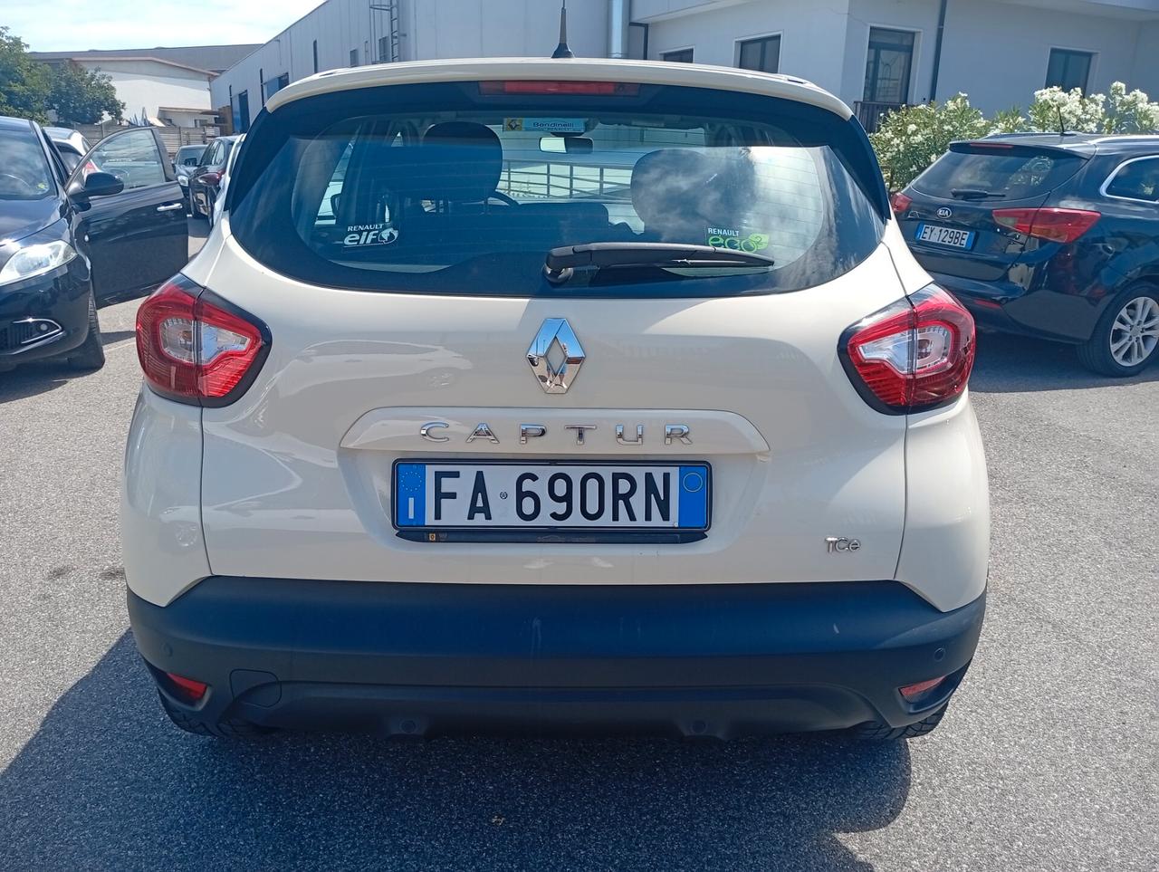 Renault Captur 0.9 TCe 12V 90 CV Start&Stop Intens NEOPATENTATI OK