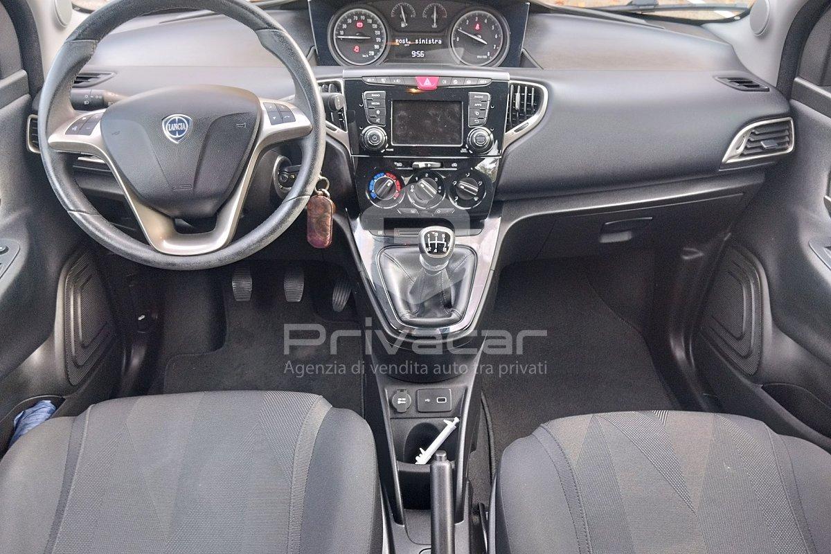 LANCIA Ypsilon 1.2 69 CV 5 porte S&S Gold