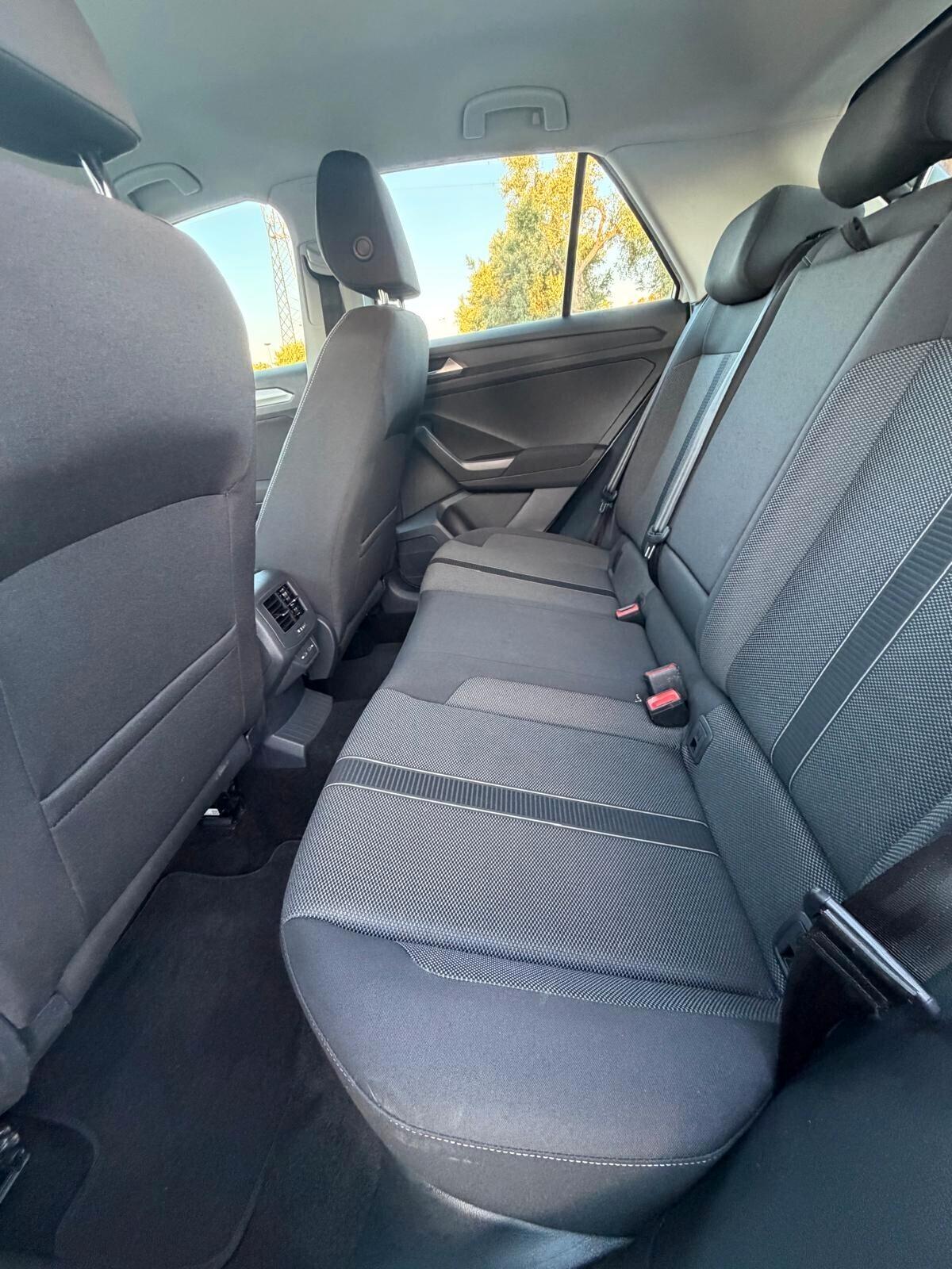 Volkswagen T-Roc 2.0 TDI SCR 150 CV DSG R-Line