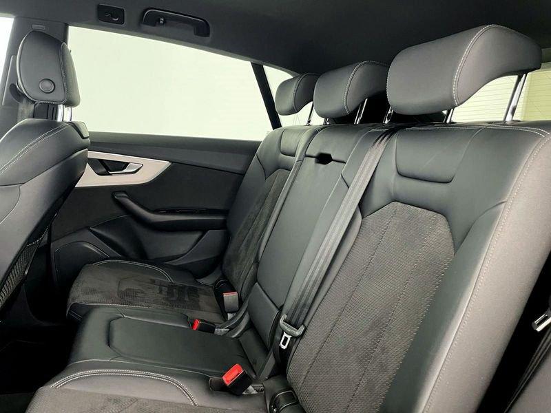Audi Q8 Q8 45 TDI quattro tiptronic Sport