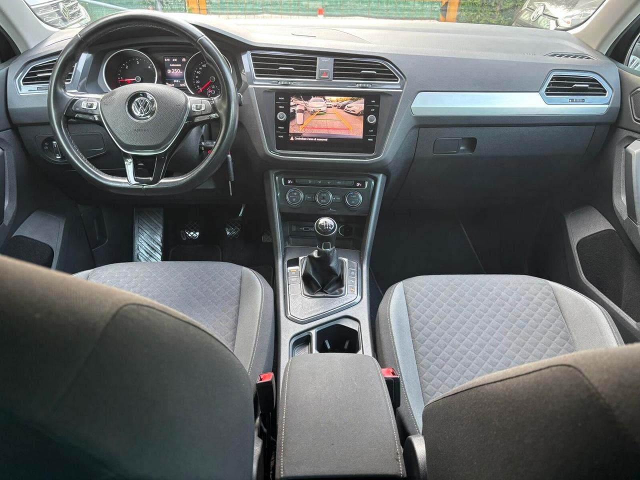 Volkswagen Tiguan 1.6 TDI SCR OK Neopatentati
