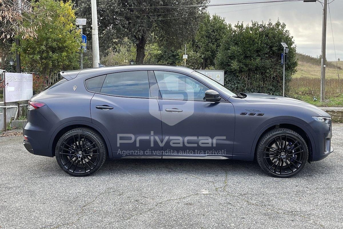 MASERATI Levante V8 580 CV AWD Trofeo