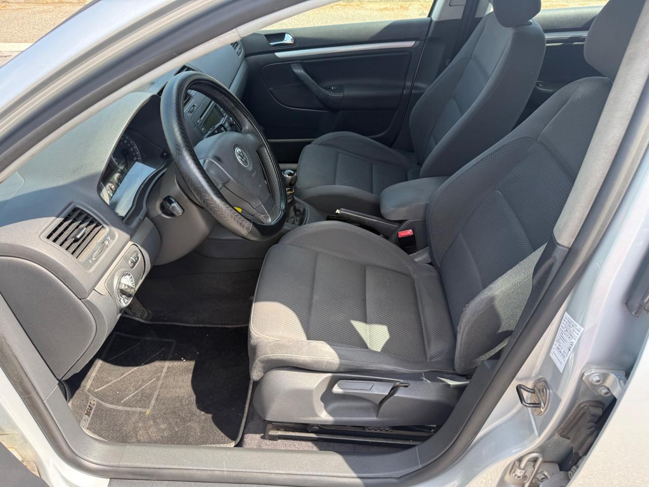 Volkswagen Golf 2.0 TDI 140cv 5p. Sportline