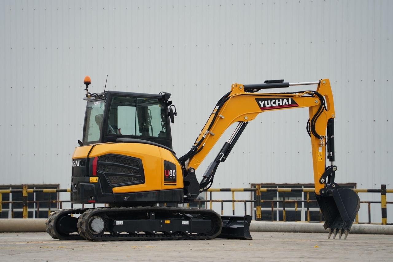 Mini escavatore Yuchai U 60 Nuovo