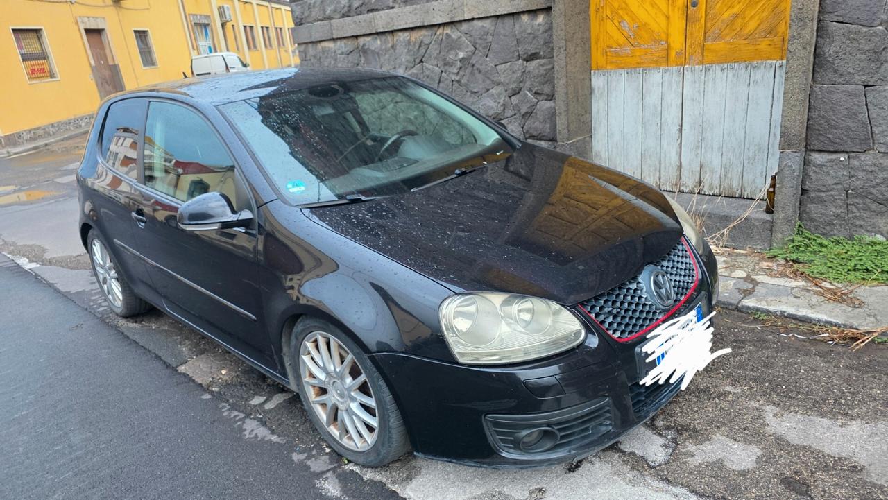 Volkswagen Golf 2.0 170cv