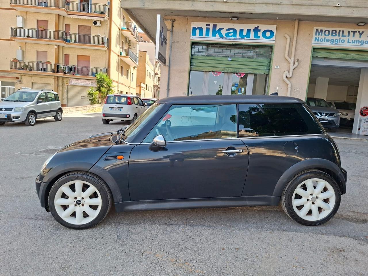 Mini 1.4 tdi One D 75 cv