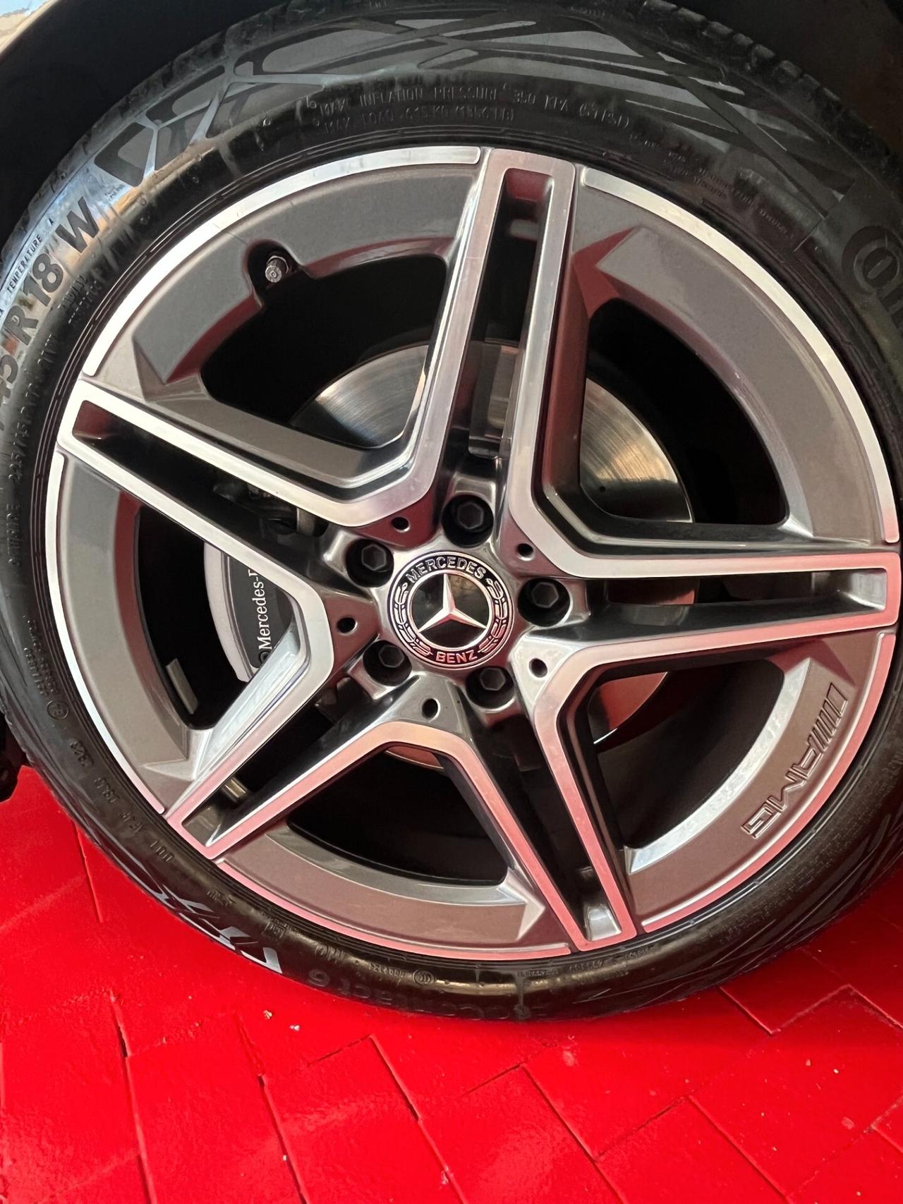 MERCEDES CLASSE A 180 D AMG LINE ADVANCED PLUS VIRTUAL CERCHI DA 18 AUTOMATIC NEOPATENTATI