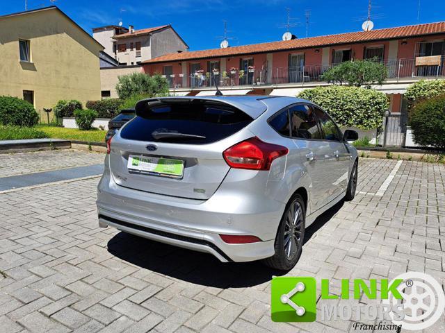 FORD Focus 1.0 EcoBoost 125 CV Start&Stop ST Line GARANZIA