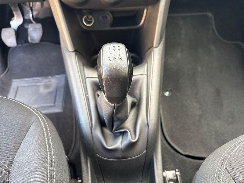 Peugeot 208 5p 1.2 puretech Active s&s 82cv neopatentati