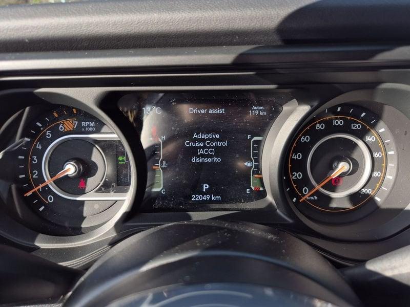 Jeep Wrangler Unlimited 2.0 turbo Sahara auto