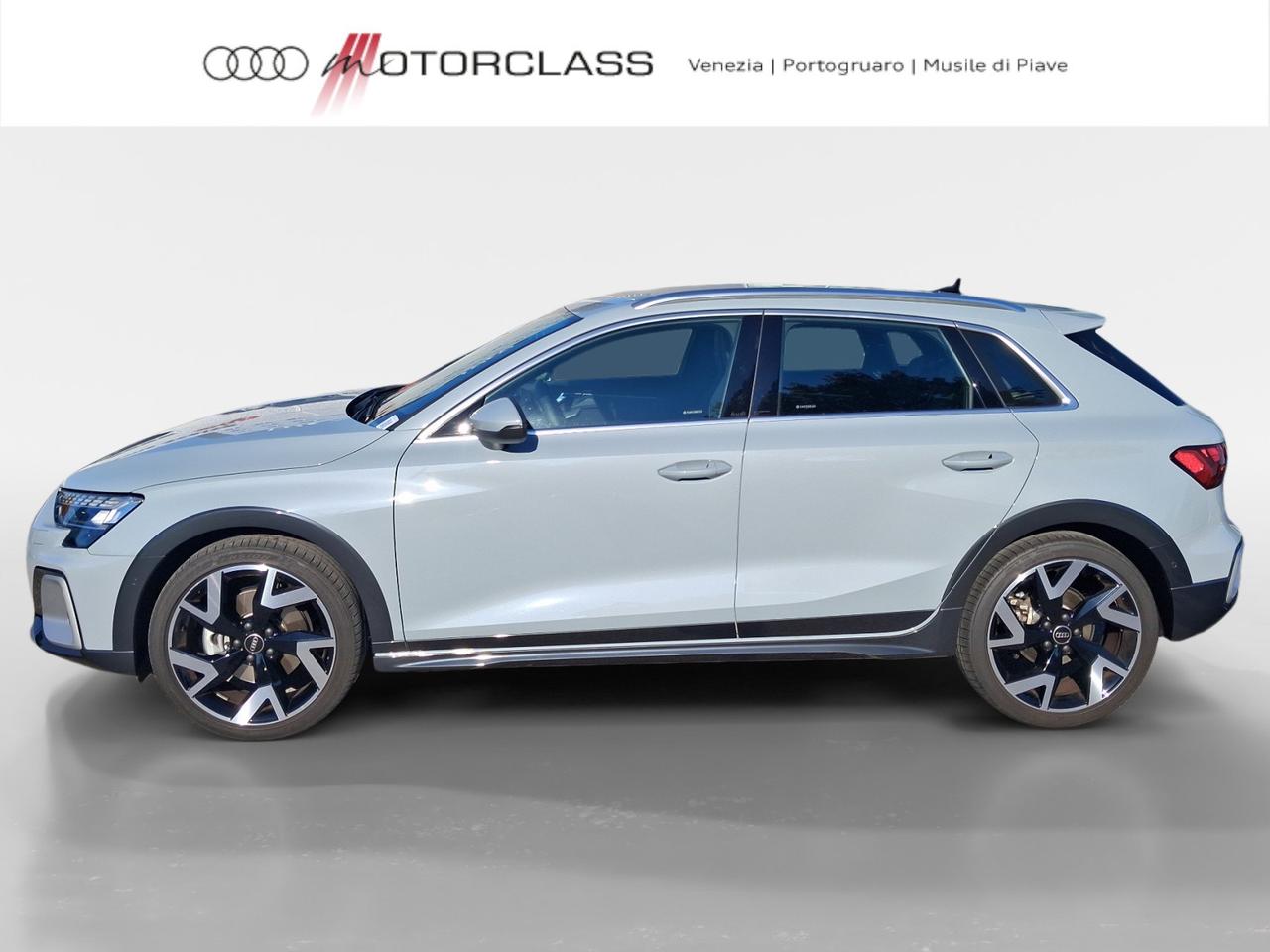 Audi A3 allstreet 1.5 tfsi mhev 48v 150cv identity contrast
