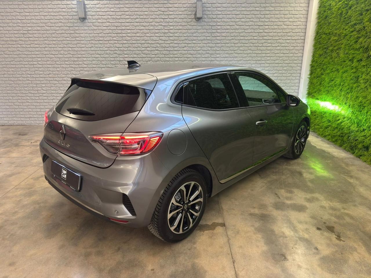 Renault Clio TCe 90 CV 5 porte Techno