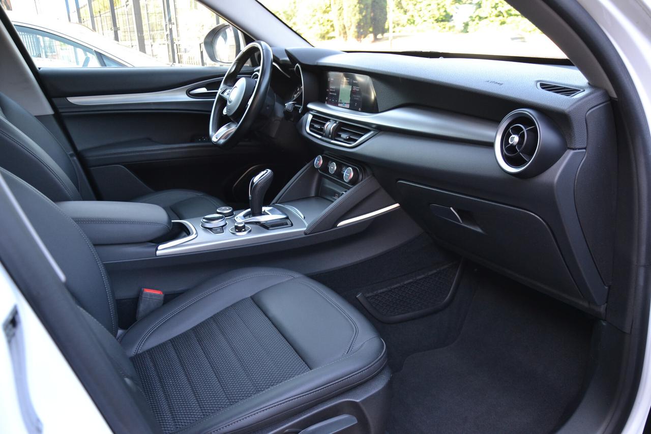 Alfa Romeo Stelvio 2.2 190CV AT8 Q4 SPRINT • PREZZO SENZA VINCOLI • UNIPRO' • ITALIANA • FATTURABILE • GARANZIA 12 MESI