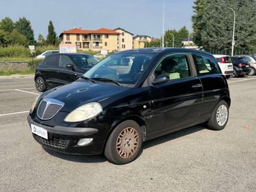 Lancia Ypsilon 1.2 8v