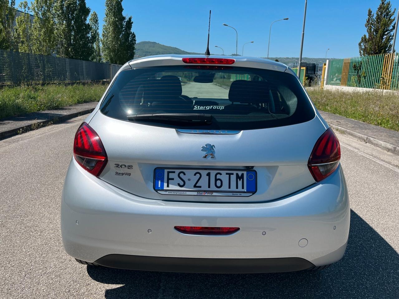 Peugeot 208 BlueHDi 100 S&S 5 porte Allure