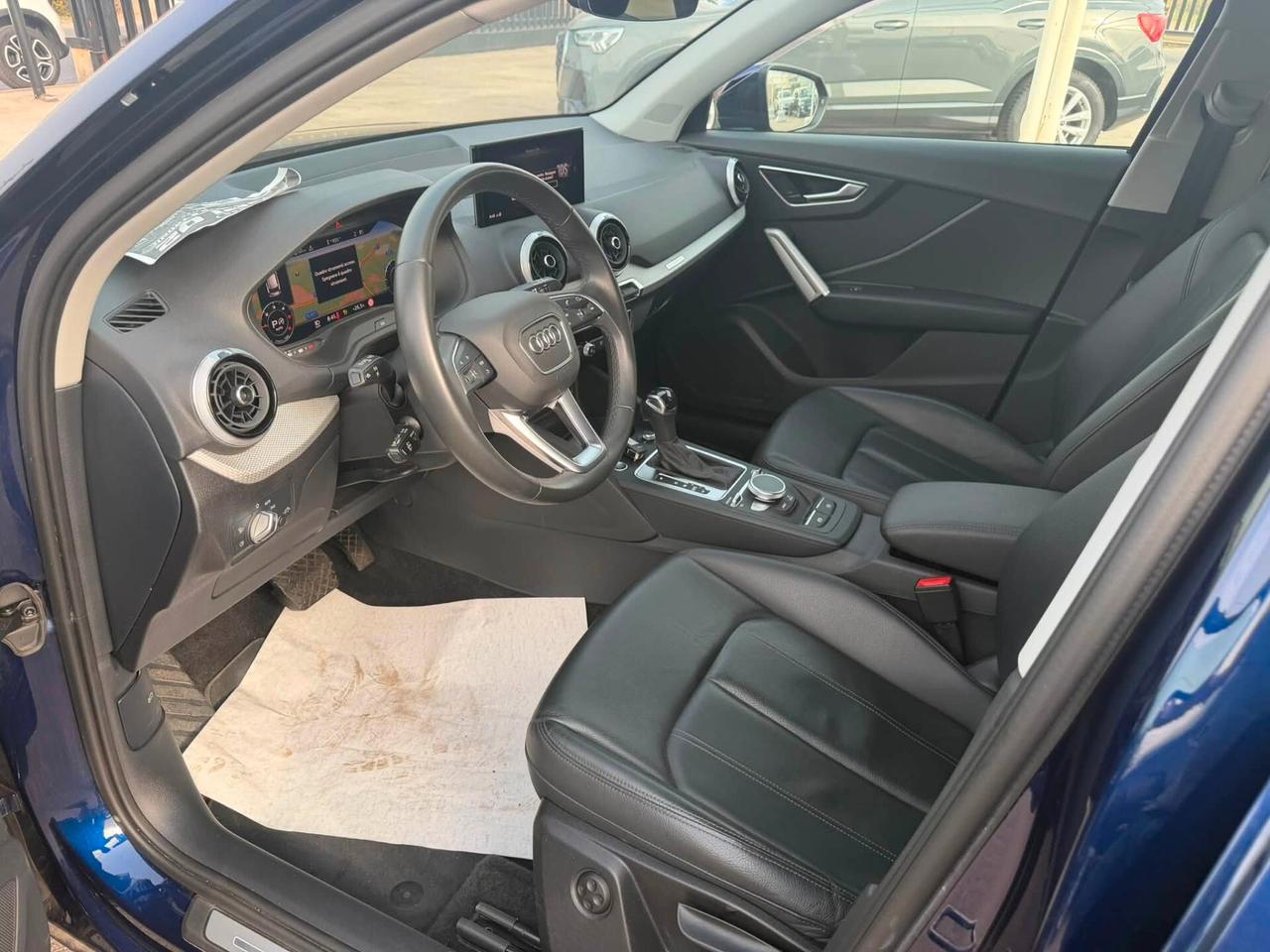 Audi Q2 TDI quattro S tronic line Edition tetto apribile
