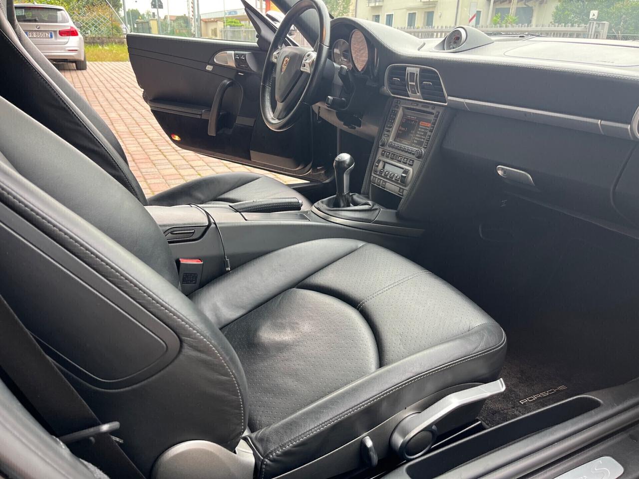 Porsche 911 Carrera S Cabriolet