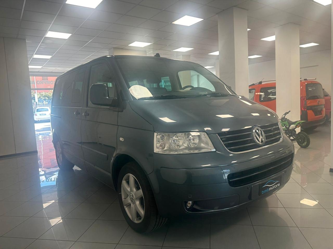 Volkswagen Multivan 2.5 TDI/174CV Highline