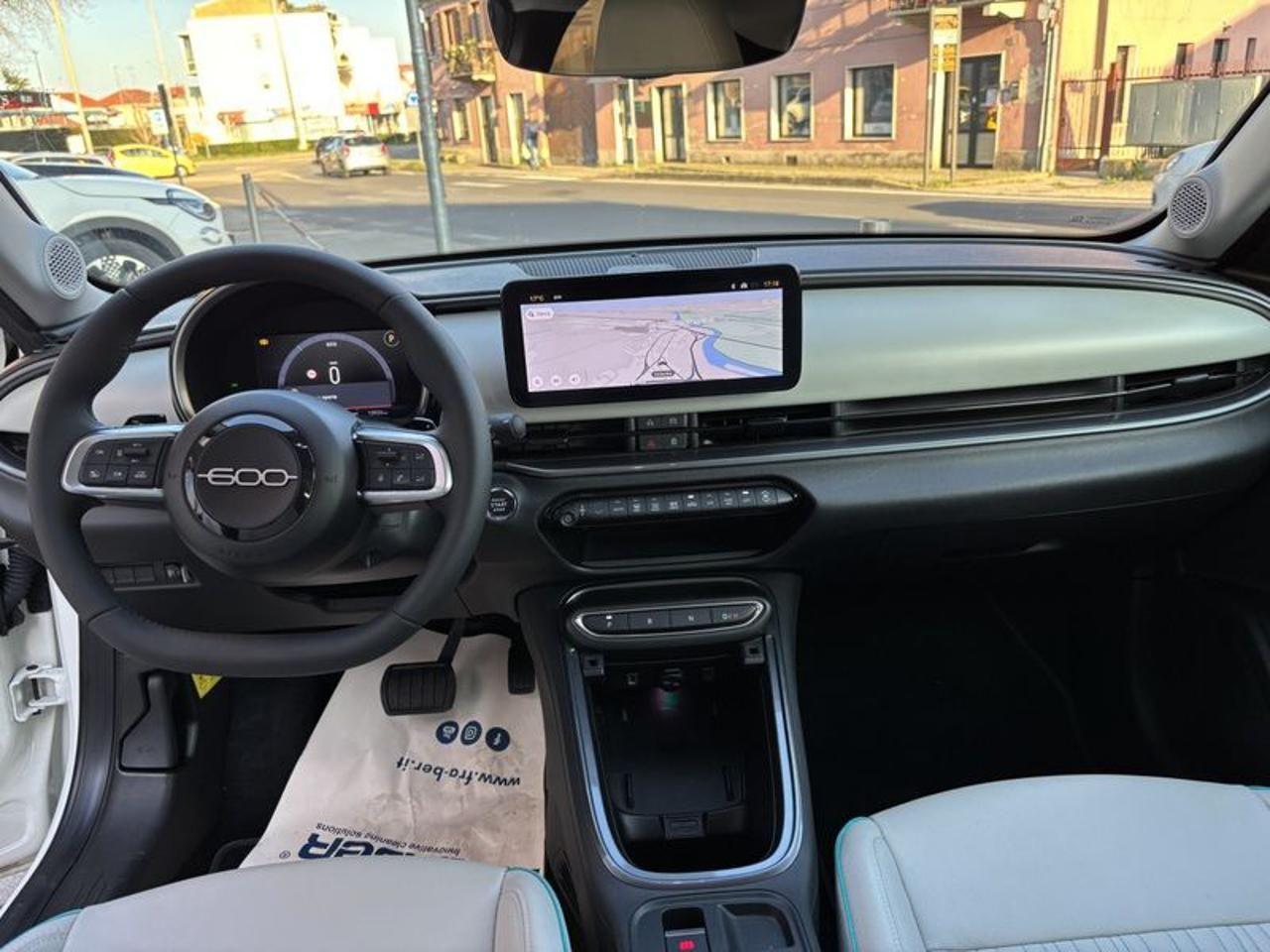 Fiat 600 Hybrid 110 CV DCT MHEV La Prima LED-CAM-18"