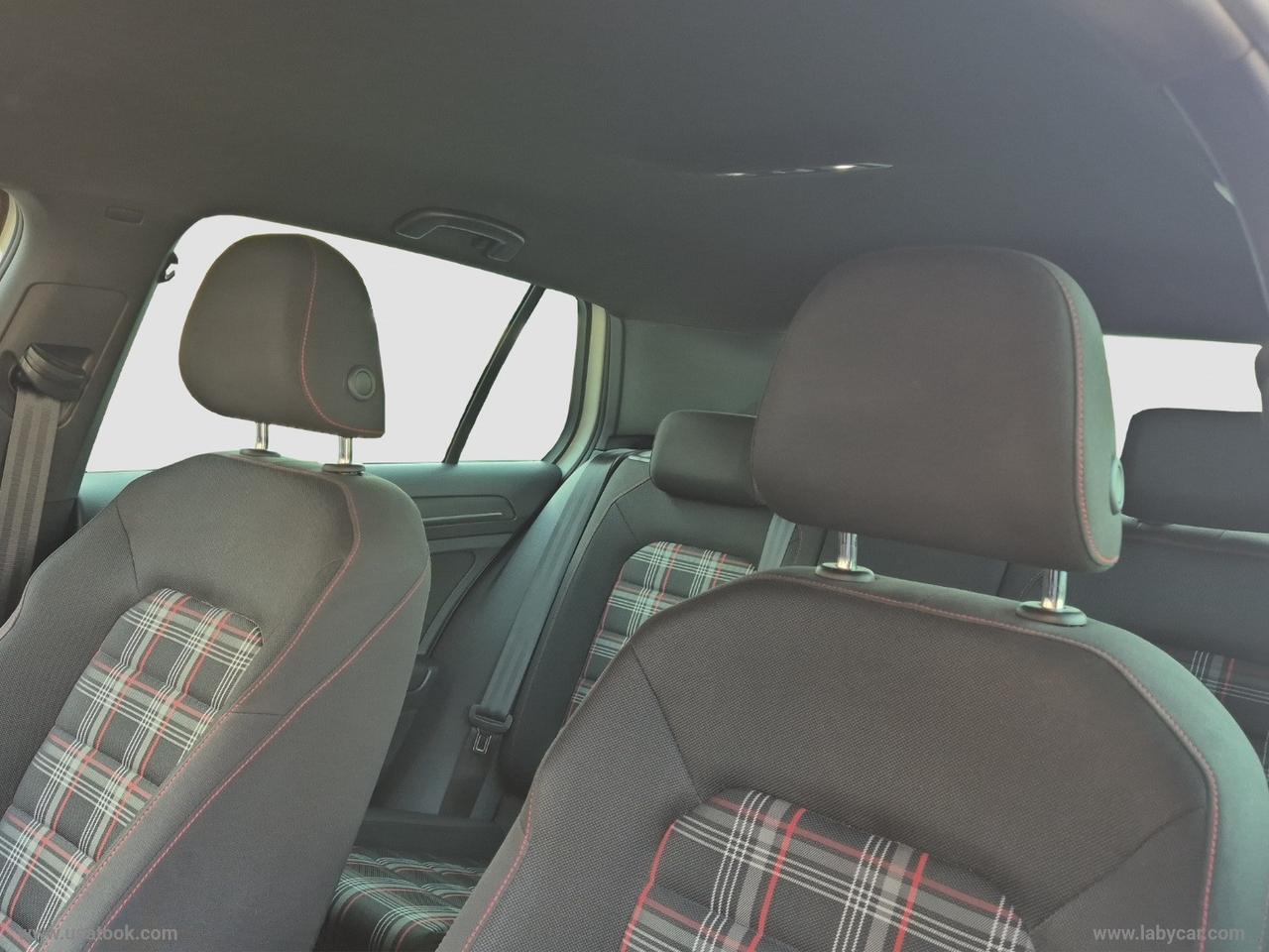 VOLKSWAGEN Golf GTI Perf. 2.0 245CV TSI DSG 5p. BMT GTI PERFORMANCE 245CV