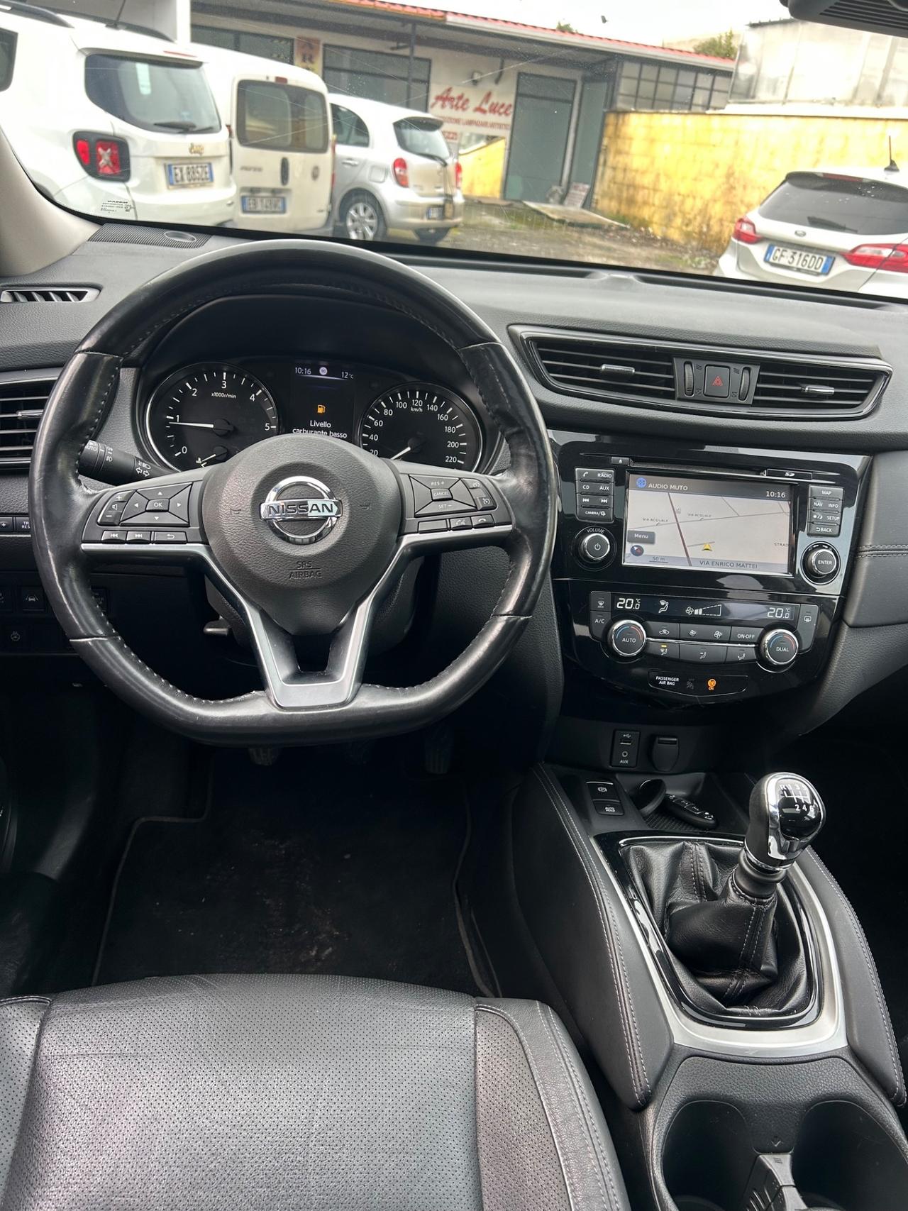 Nissan X-Trail 1.6 dCi 4WD Tekna solo 82mila km!