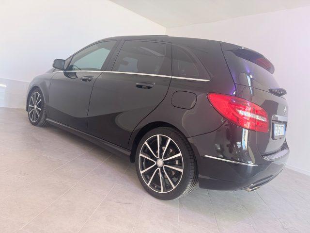 MERCEDES-BENZ B 200 CDI Automatic Premium