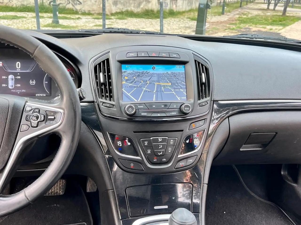 Opel Insignia Country Tourer 2.0 CTDi Bi-Turbo 195cv aut. 4x4 Business