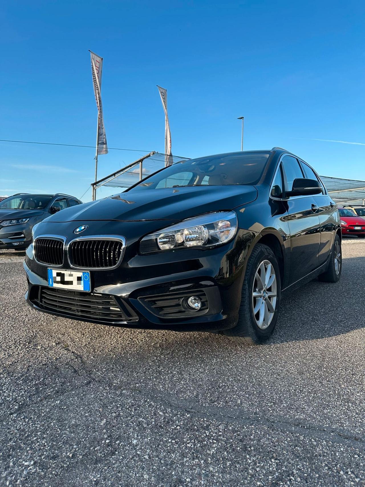 BMW 218d xDrive 2016