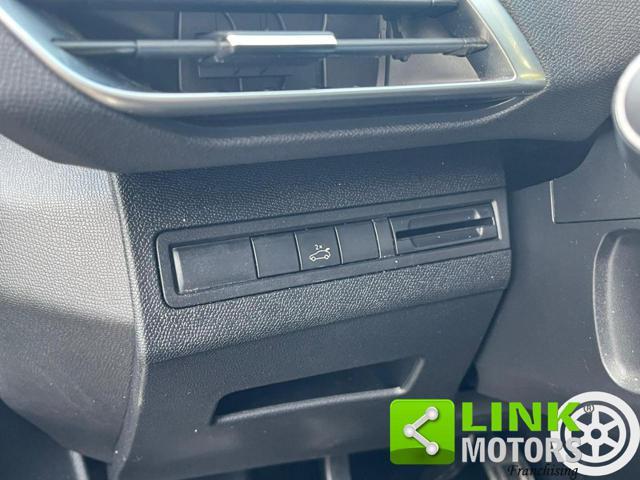 PEUGEOT 3008 PureTech Turbo 130 GT Line NEOPATENTATI