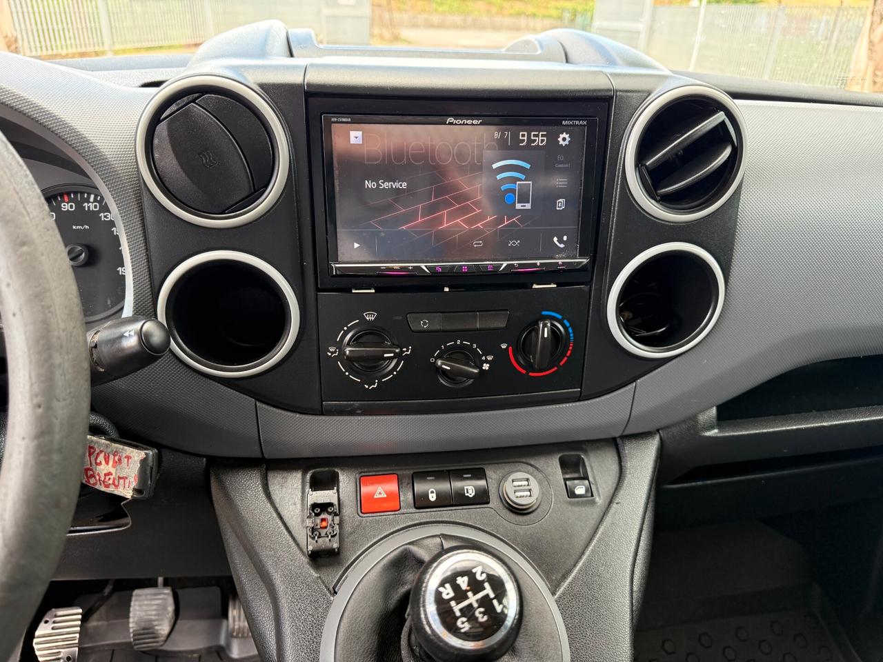 PEUGEOT PARTNER ANNO 2015 1.6 DIESEL 75 CV