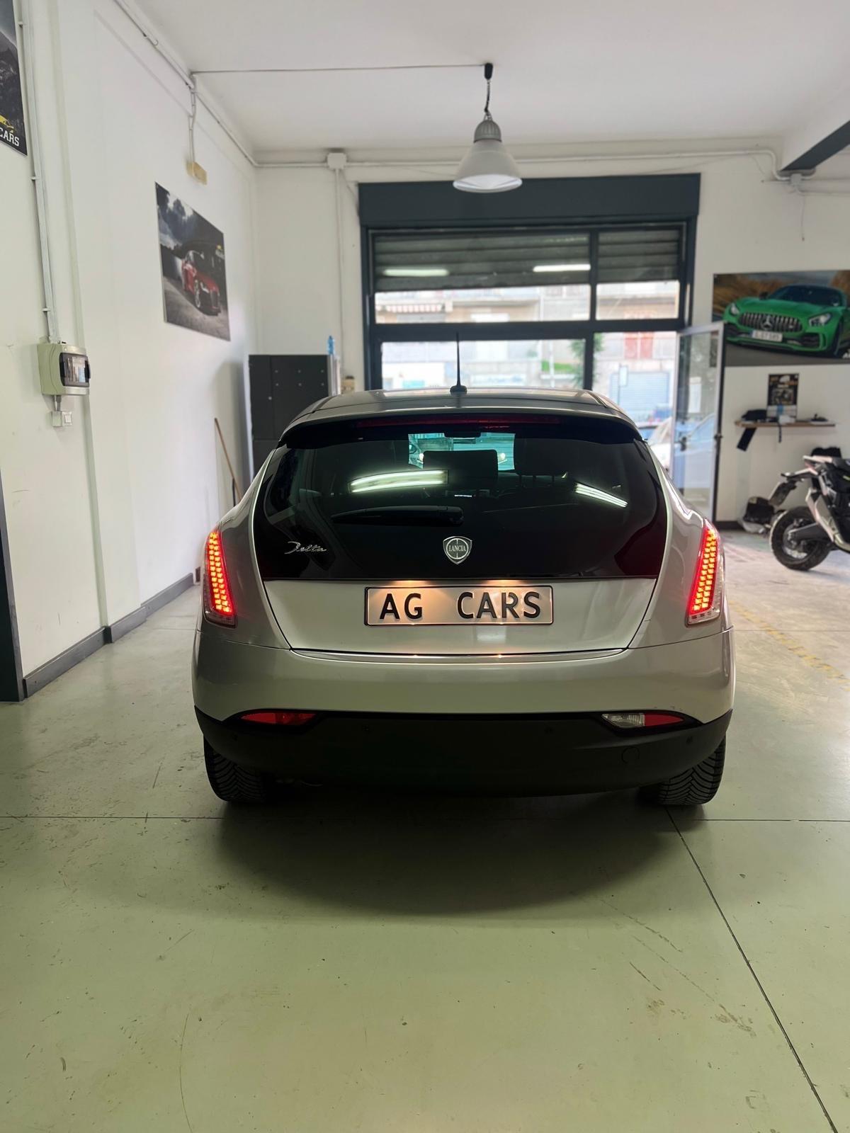 Lancia Delta 1.6 MJT DPF Platino