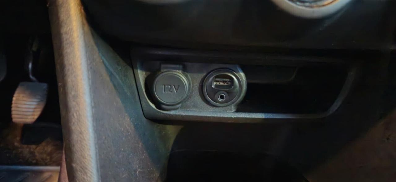 Peugeot 2008 BlueHDi 100cv Allure