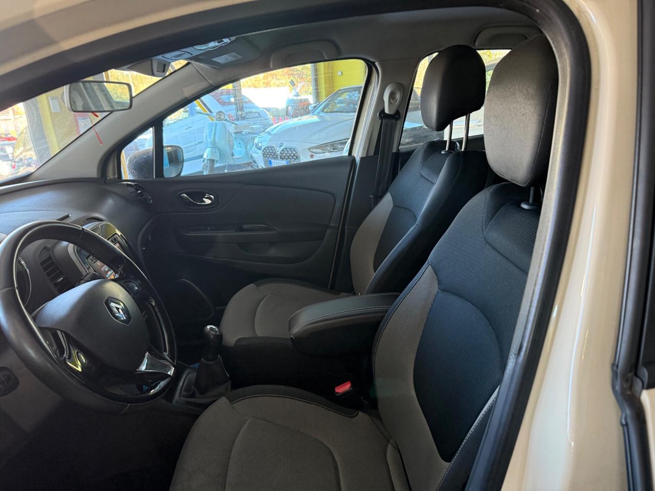 Renault Captur dCi 8V 90 CV EDC Start&Stop Energy Hypnotic