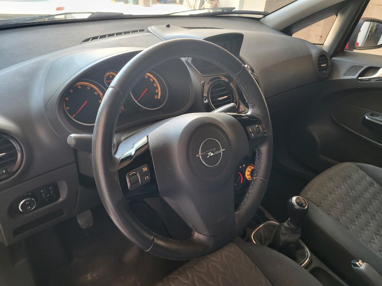Opel Corsa 1.2 85CV 5 porte GPL-TECH Edition