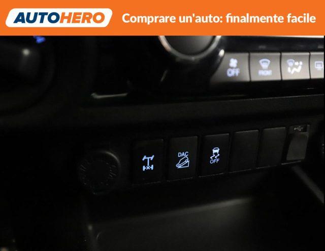 TOYOTA Hilux 2.4 D-4D 4WD 4 porte Double Cab Executive